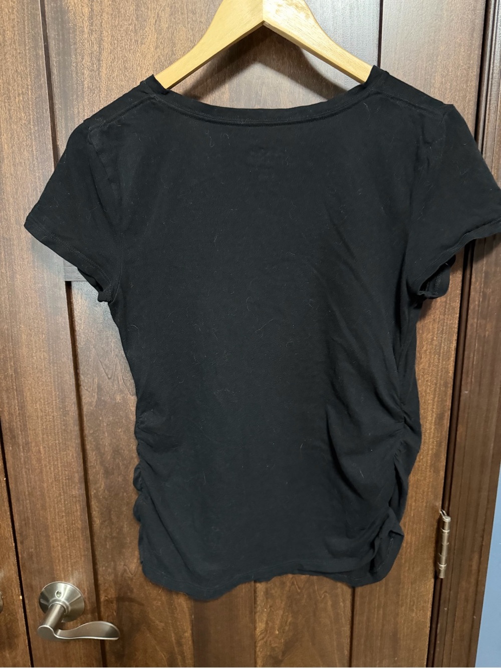 5 Gently Used Basic Cotton Isabel Maternity Tees - M - Picture 3 of 4